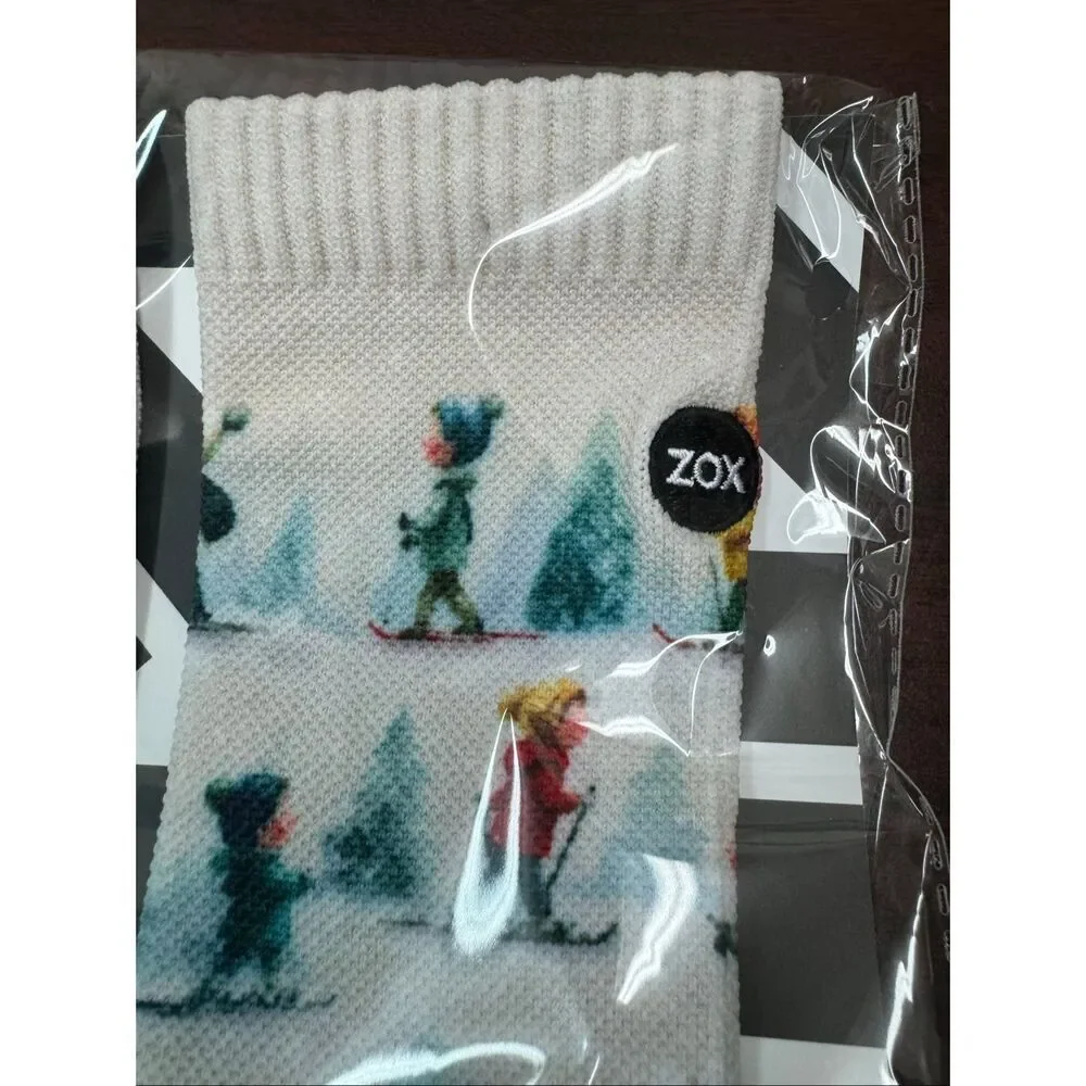 NWT Zox Ski Pattern Graphic Socks